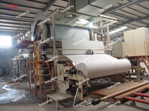 5 -6T/Dのパルプおよび紙くずの機械を作るリサイクルのジャンボ ロールのトイレ ットペーパー ペーパー ロール