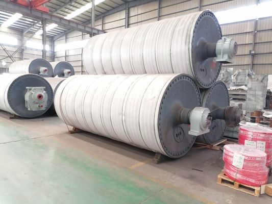 2400mm 8T中国の製造者の製紙工場のための機械を作る自動トイレット ペーパー